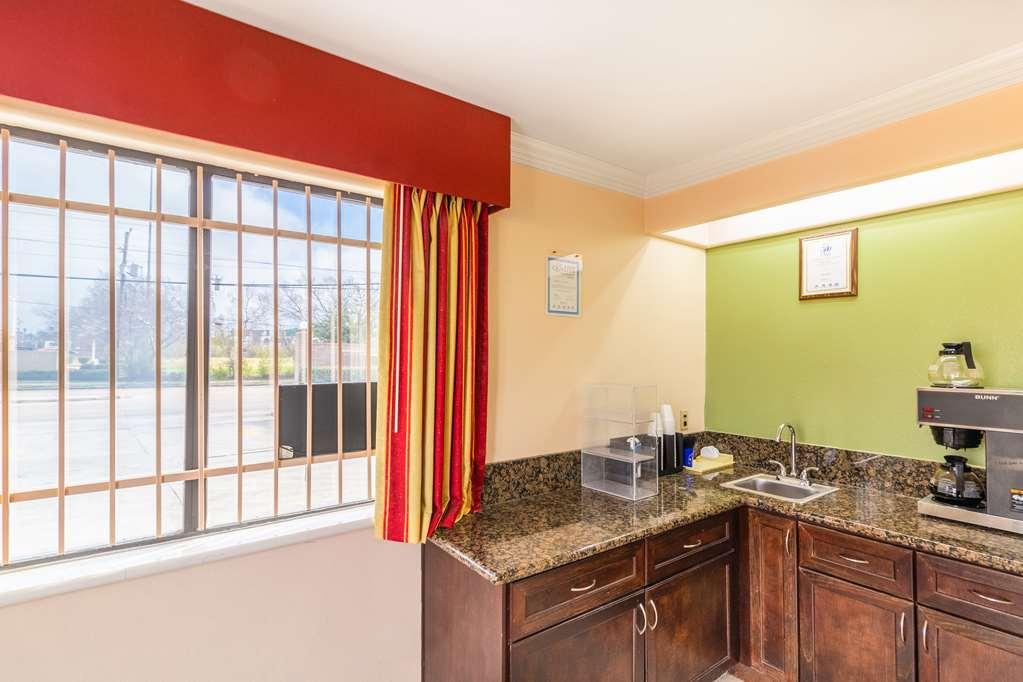 Americas Best Value Inn Houston Heights At I-45 Ristorante foto