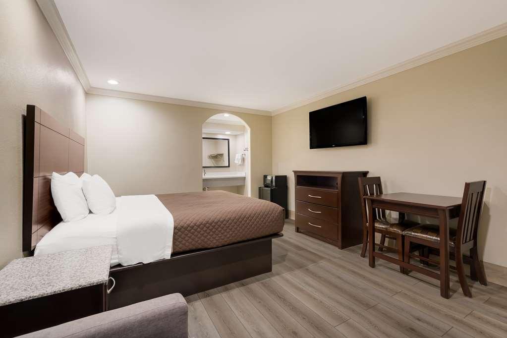 Americas Best Value Inn Houston Heights At I-45 Camera foto