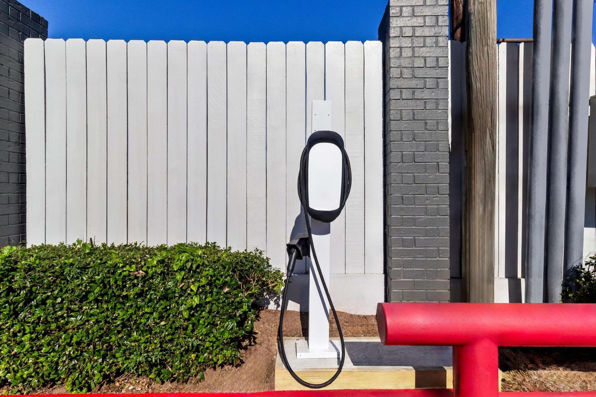 Americas Best Value Inn Houston Heights At I-45 Esterno foto